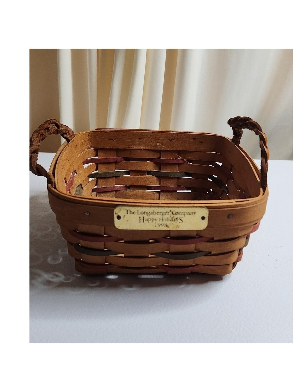 Longaberger Happy Holidays 1998 Basket Handwoven Leather Handles